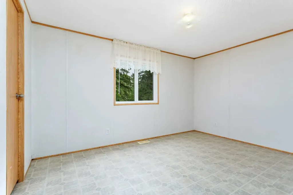 432003 Highway 22 Rural Clearwater County AB T4T 1B5