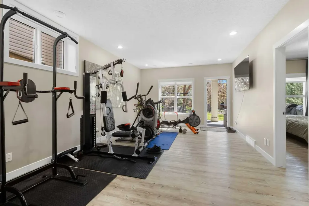 106 Cranarch Landing SE Calgary AB T3M 0Z7