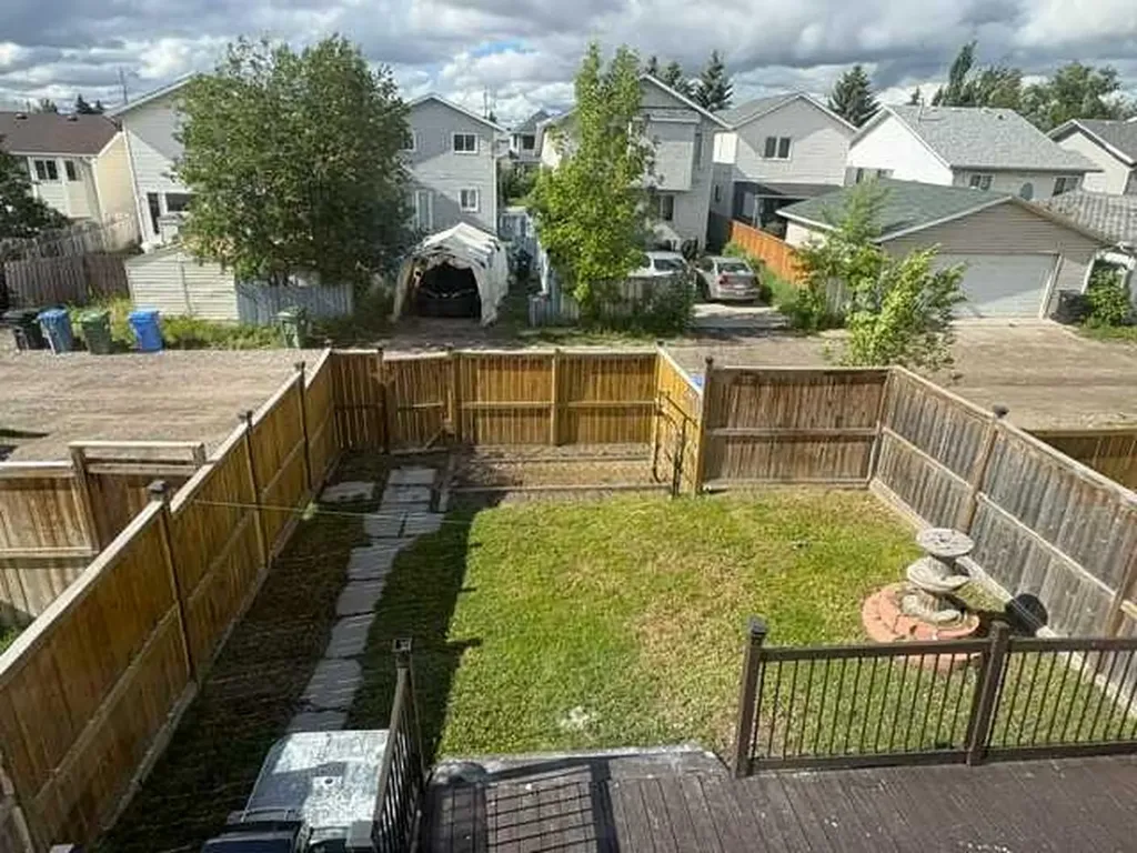 6934 Laguna Way NE Calgary AB T1Y 6W2