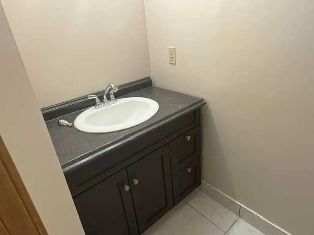 6934 Laguna Way NE Calgary AB T1Y 6W2