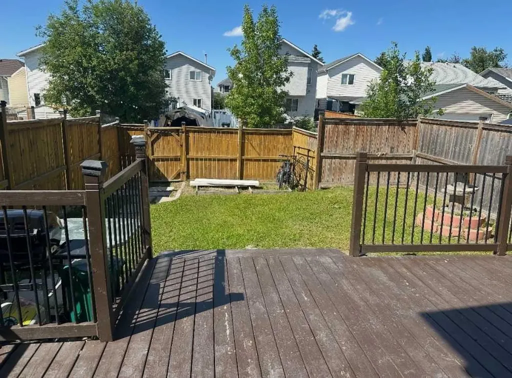 6934 Laguna Way NE Calgary AB T1Y 6W2