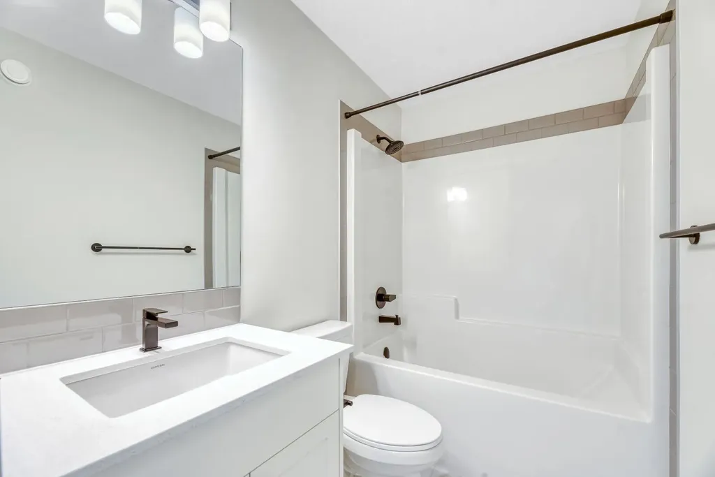 244 Marmot Grove NW Calgary AB T3R 2J5