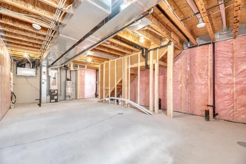244 Marmot Grove NW Calgary AB T3R 2J5