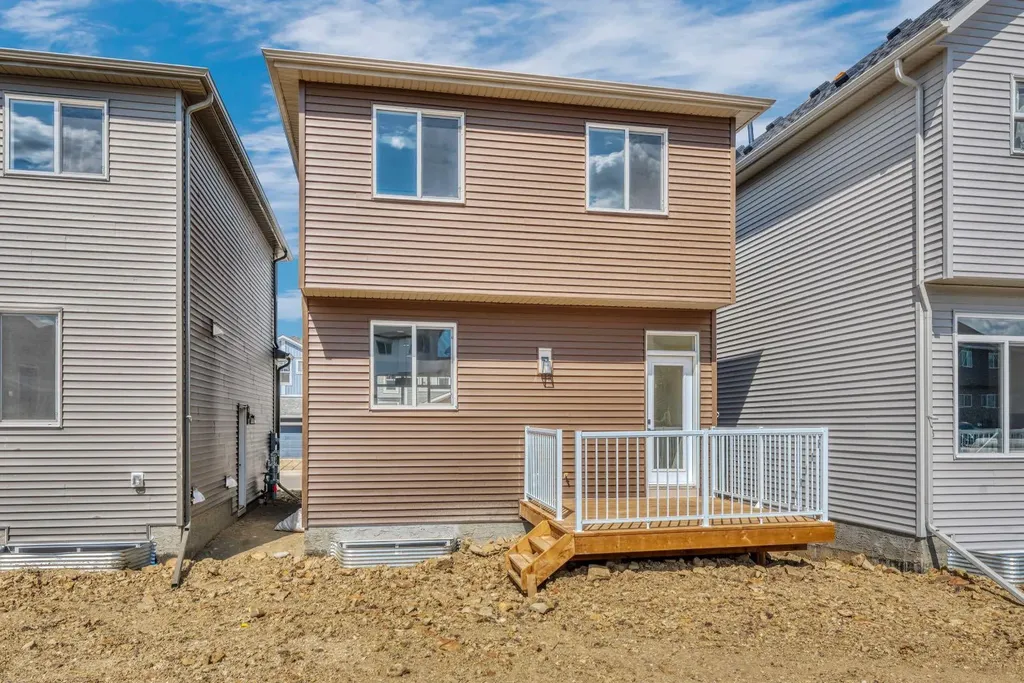 244 Marmot Grove NW Calgary AB T3R 2J5