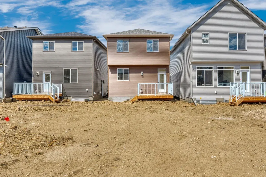 244 Marmot Grove NW Calgary AB T3R 2J5