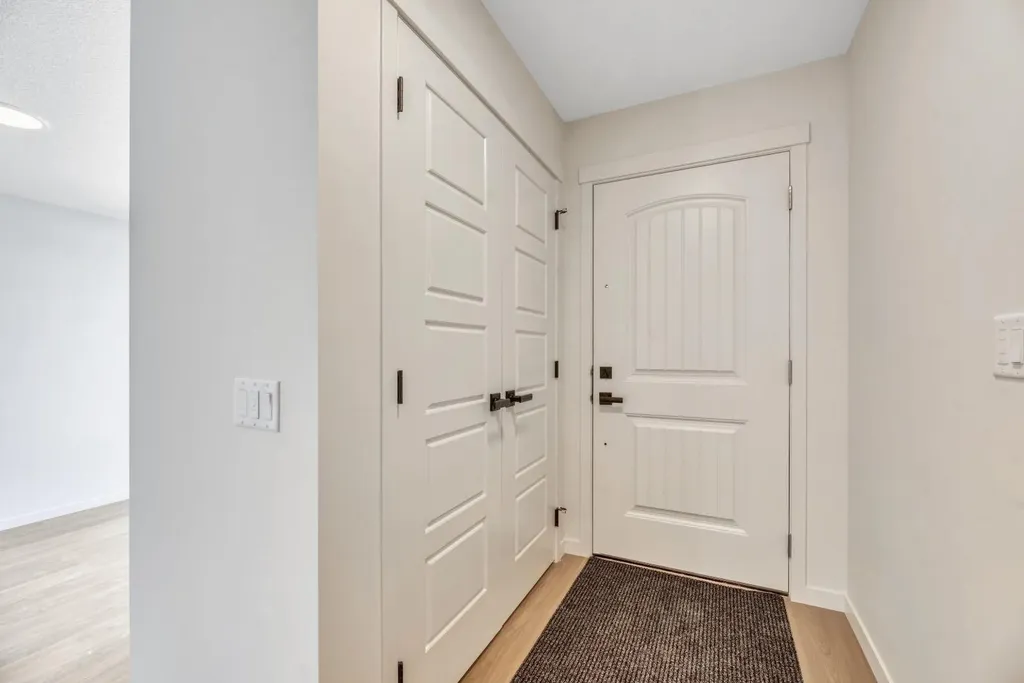 244 Marmot Grove NW Calgary AB T3R 2J5