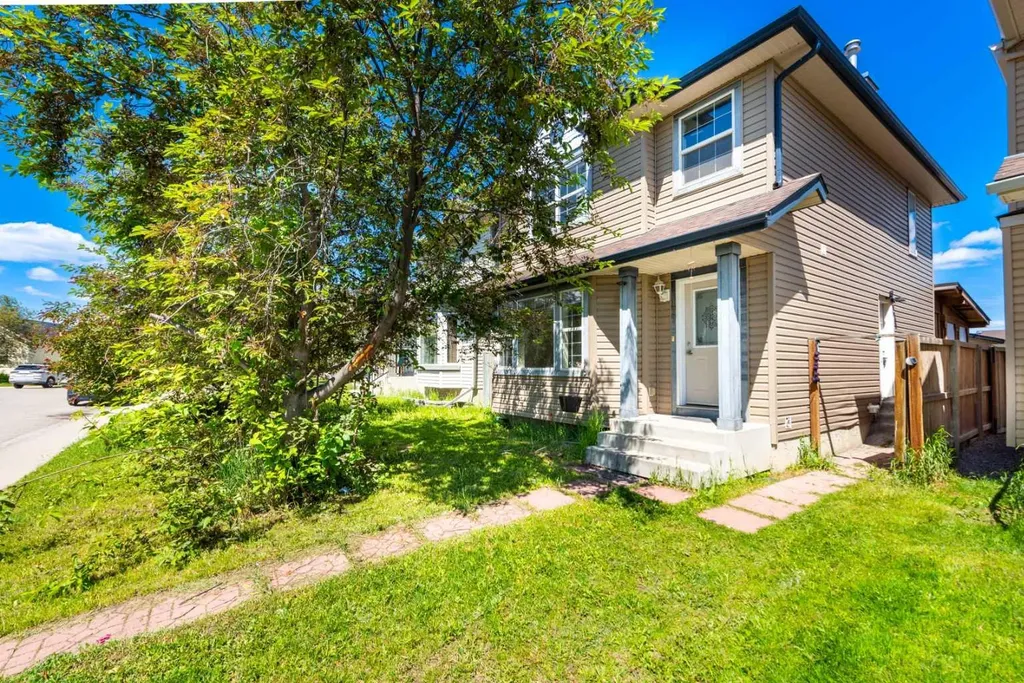 177 Taralea Green NE Calgary AB T3J 4Y4