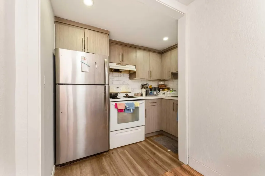 177 Taralea Green NE Calgary AB T3J 4Y4