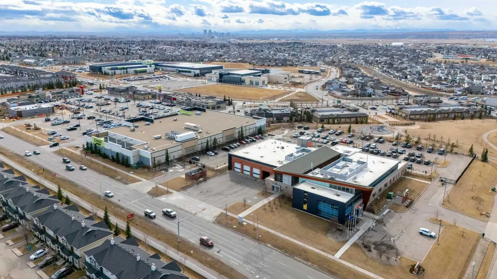 177 Taralea Green NE Calgary AB T3J 4Y4