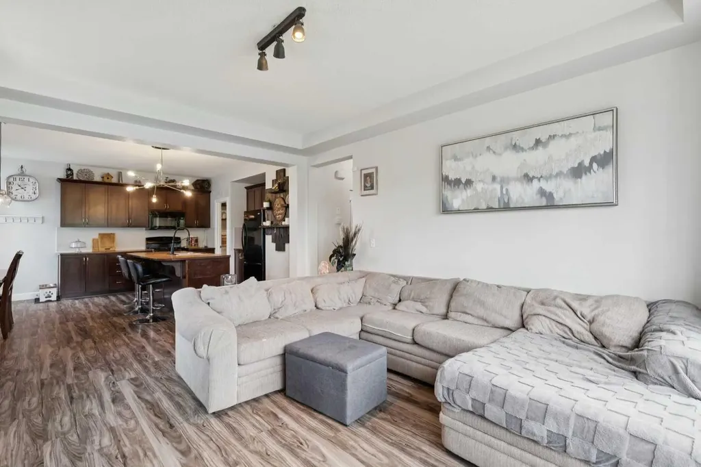 1200 Windhaven Close SW Airdrie AB T4B 0P4