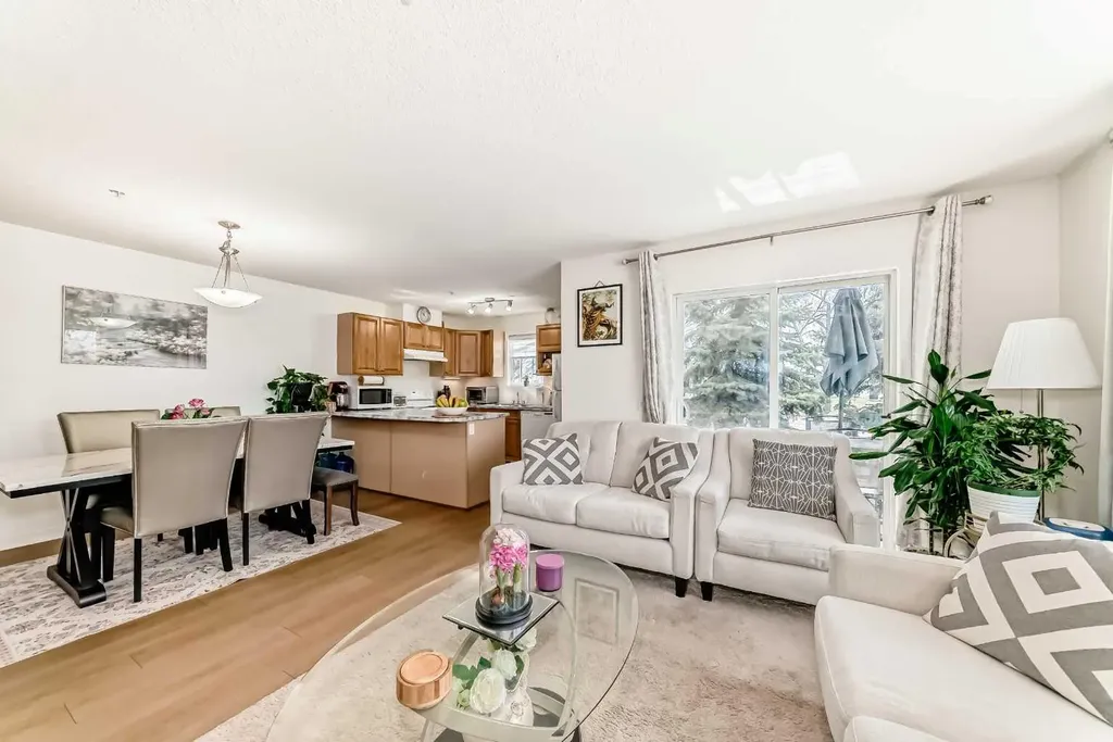 174 N Railway Street Okotoks AB T1S 0E2