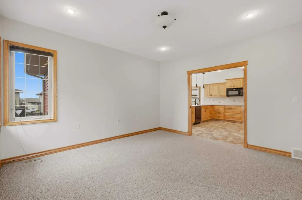 30 Lawson Close Red Deer AB T4R 0H4