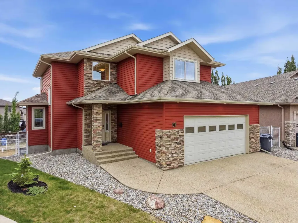 30 Lawson Close Red Deer AB T4R 0H4