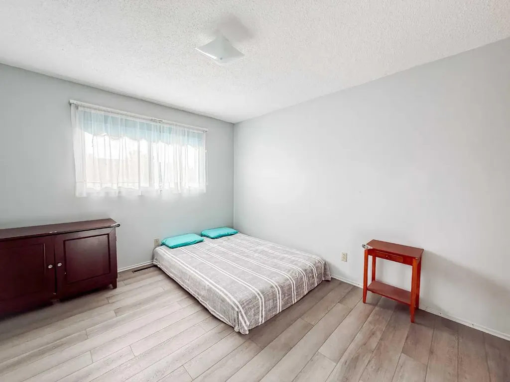 4603 54 Street Rycroft AB T0H 3A0