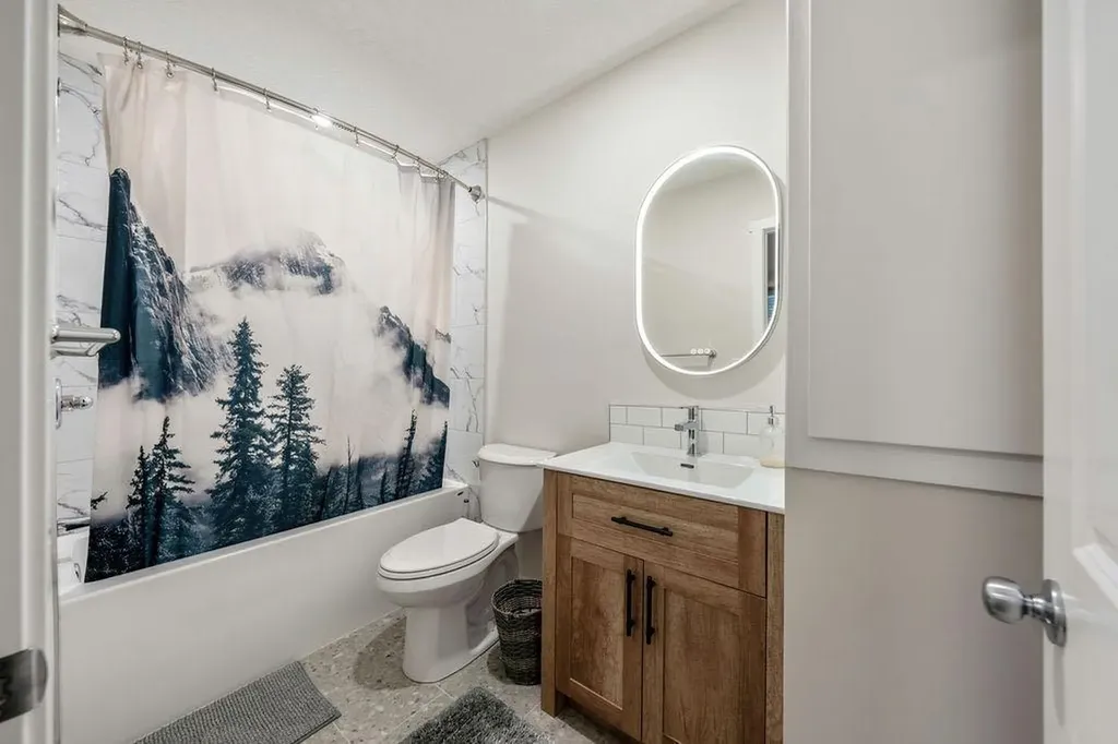 163 Highview Gate SE Airdrie AB T4A 3L6
