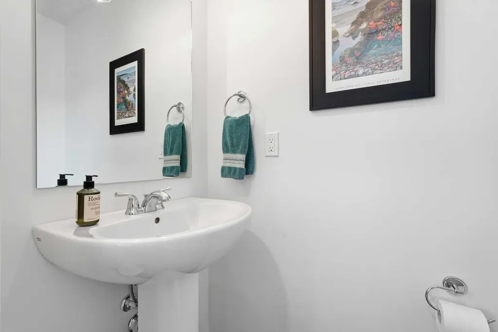 66 Fireside Street Cochrane AB T4C 3C9