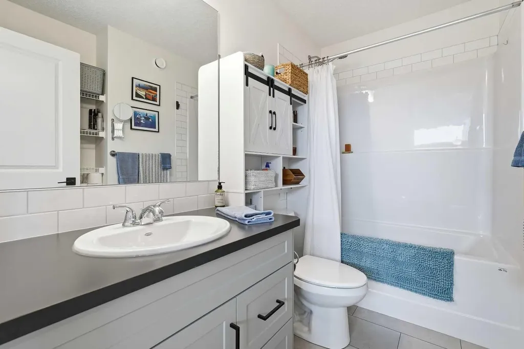 66 Fireside Street Cochrane AB T4C 3C9