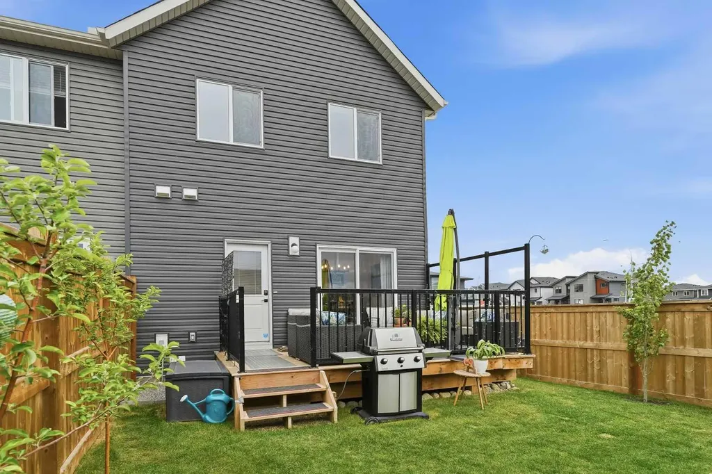 66 Fireside Street Cochrane AB T4C 3C9