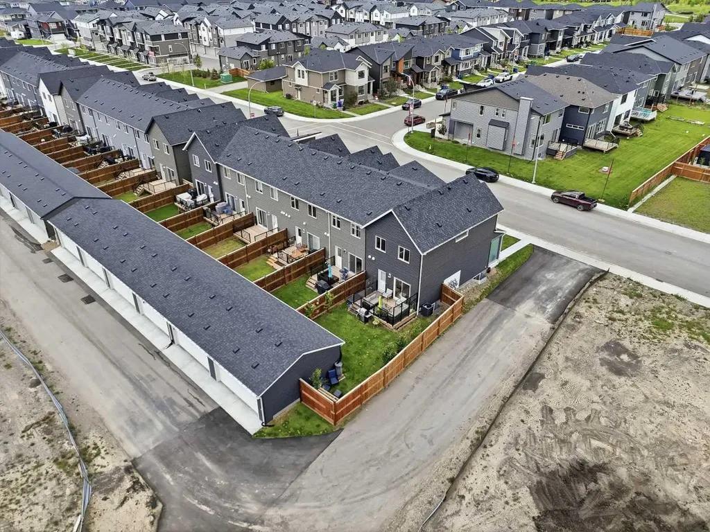 66 Fireside Street Cochrane AB T4C 3C9
