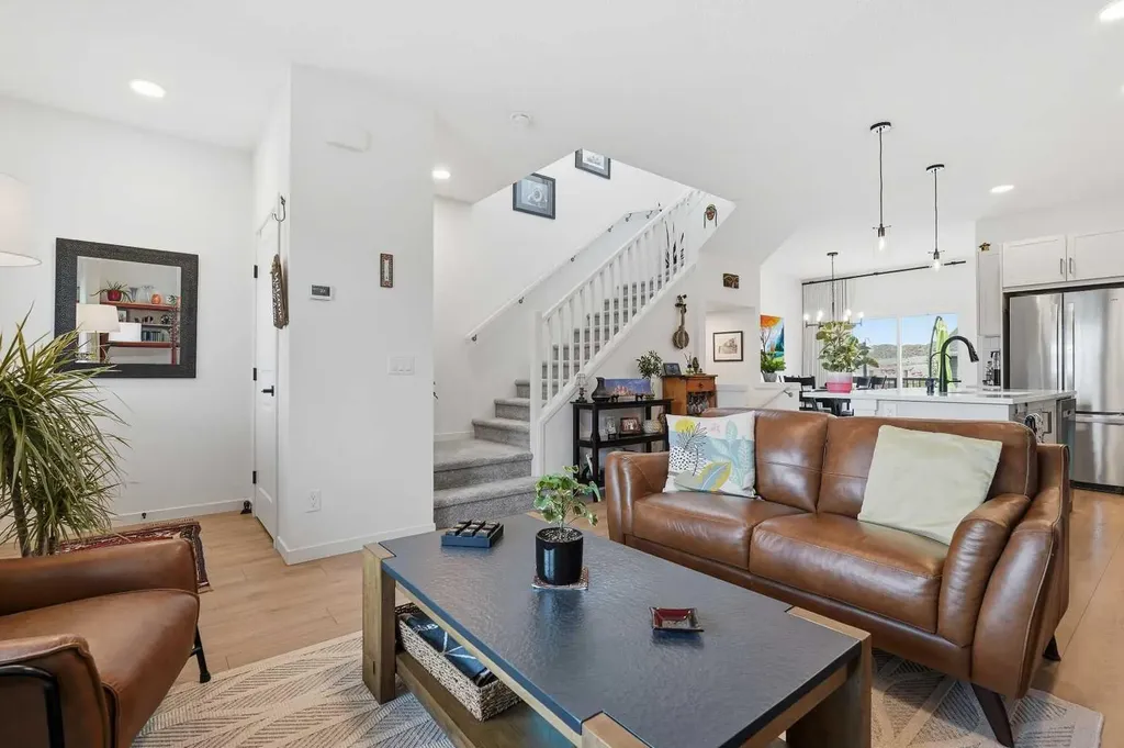 66 Fireside Street Cochrane AB T4C 3C9