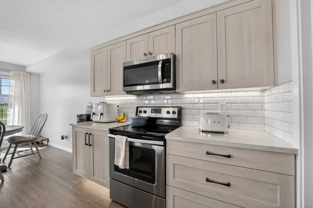 6 Springfield Boulevard Sylvan Lake AB T4S 0S5