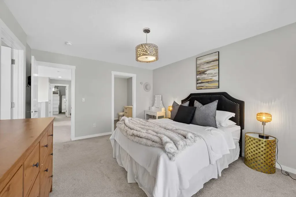 6 Springfield Boulevard Sylvan Lake AB T4S 0S5