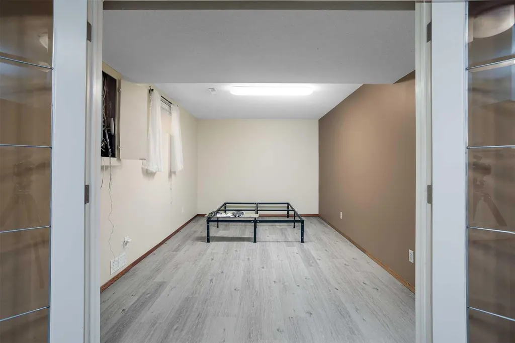 55 Edgewood Drive Camrose AB T4V 4Z3