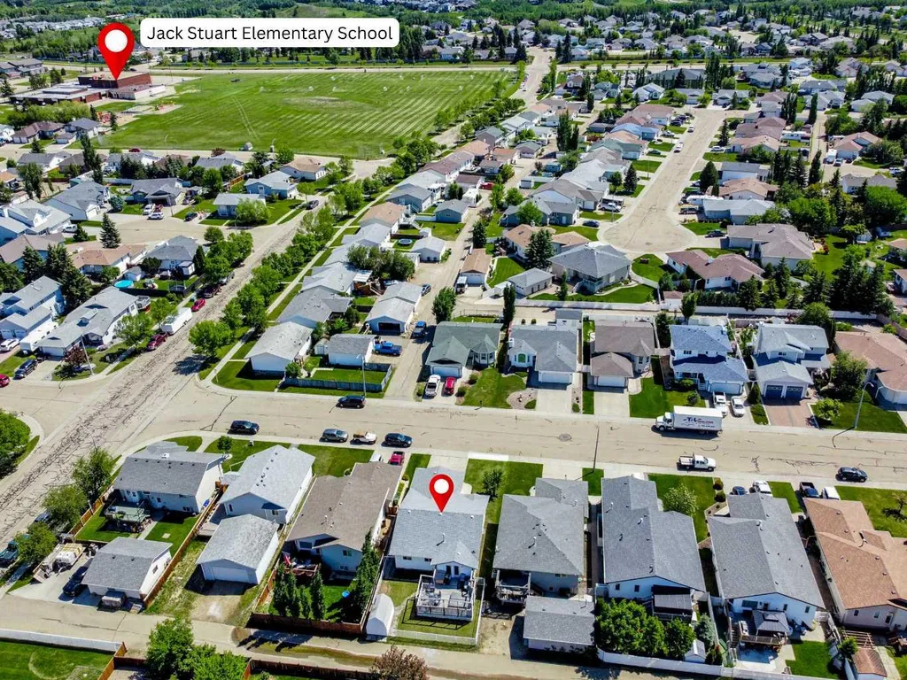 55 Edgewood Drive Camrose AB T4V 4Z3