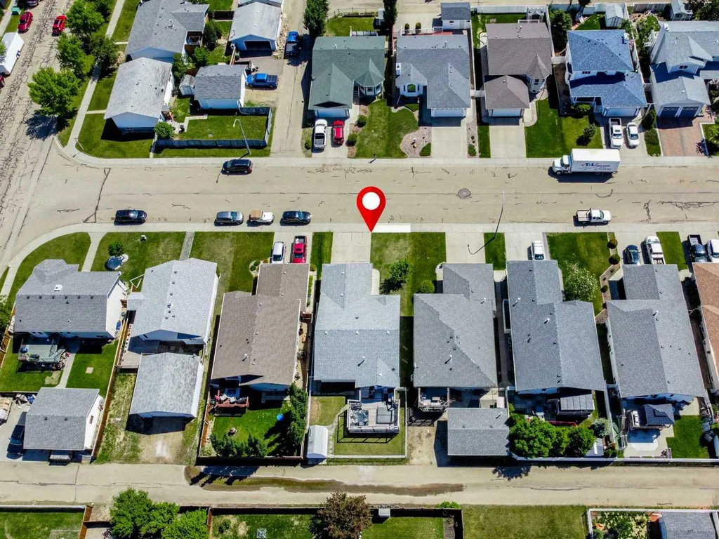 55 Edgewood Drive Camrose AB T4V 4Z3