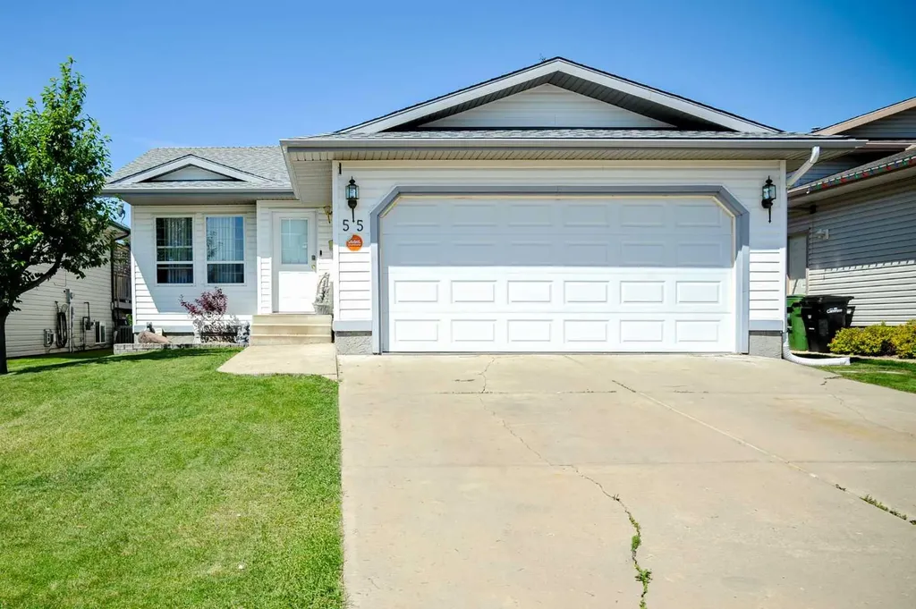 55 Edgewood Drive Camrose AB T4V 4Z3