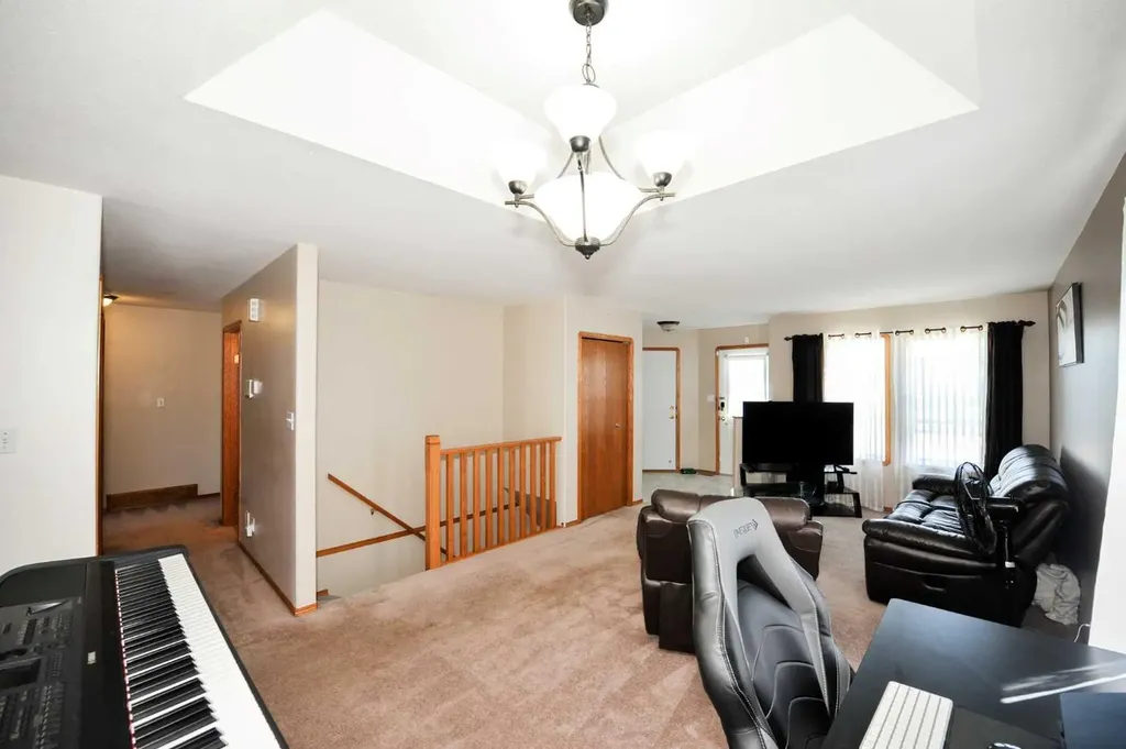 55 Edgewood Drive Camrose AB T4V 4Z3