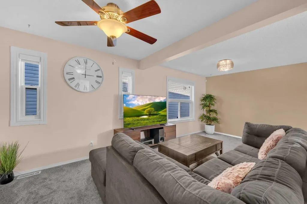 131 Coral Springs Circle NE Calgary AB T3J3P5