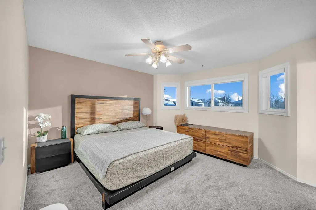 131 Coral Springs Circle NE Calgary AB T3J3P5