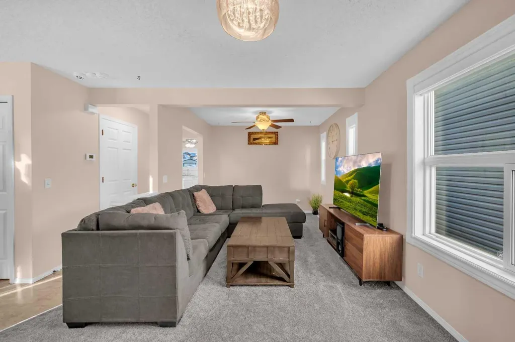 131 Coral Springs Circle NE Calgary AB T3J3P5