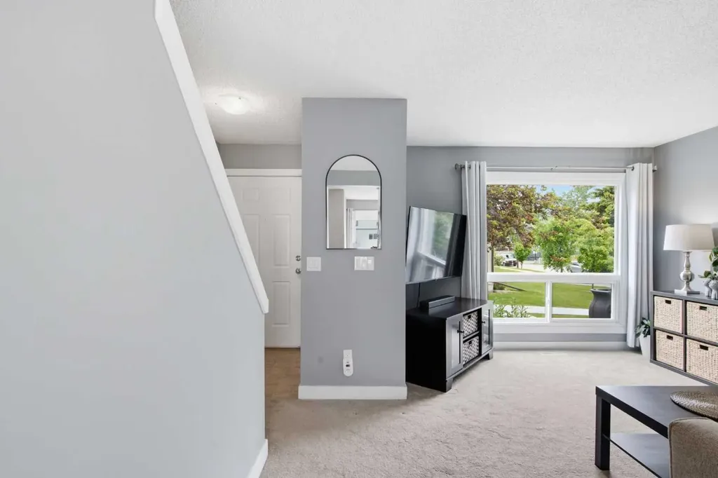 237 Deerpoint Lane SE Calgary AB T2J 6M6