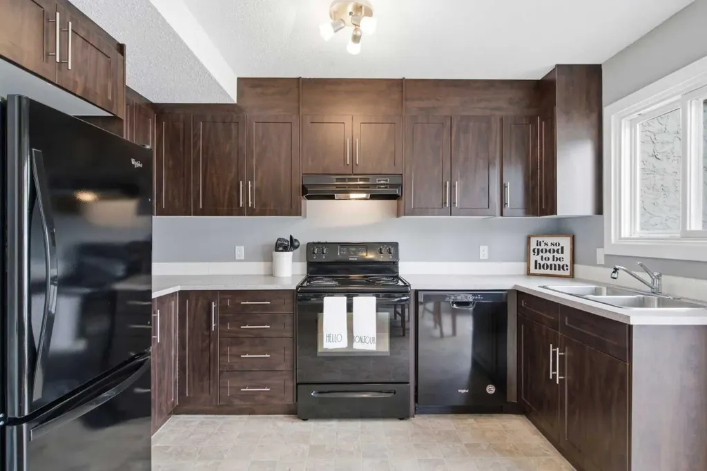 237 Deerpoint Lane SE Calgary AB T2J 6M6