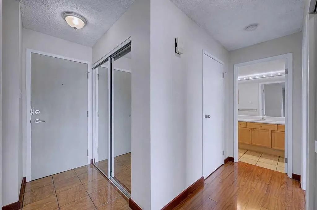 659 4 Avenue NE Calgary AB T2E0J9