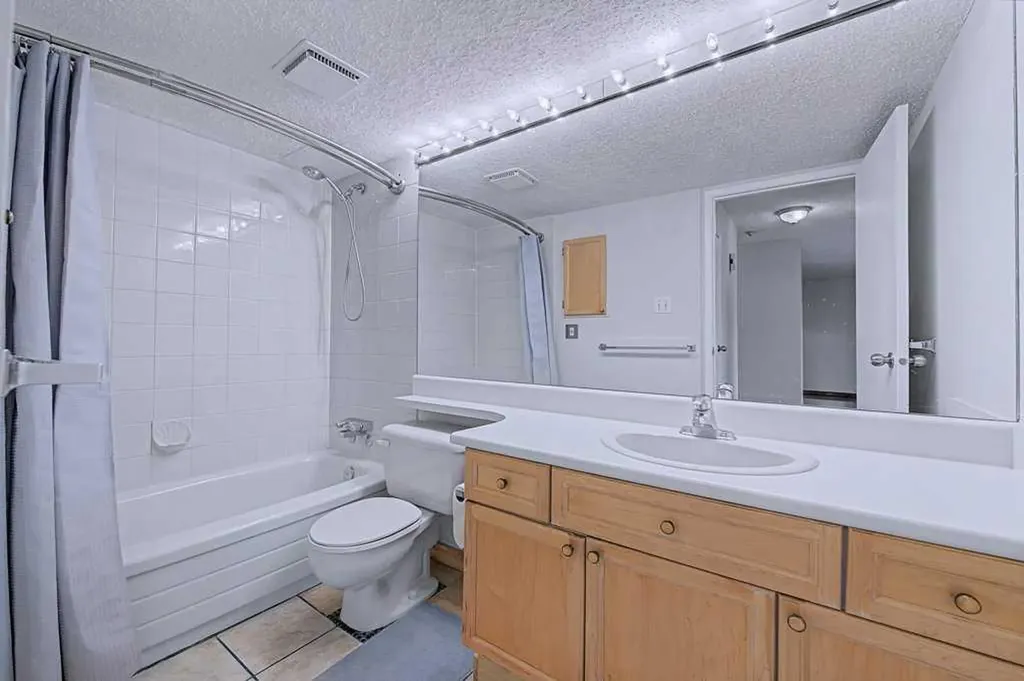 659 4 Avenue NE Calgary AB T2E0J9