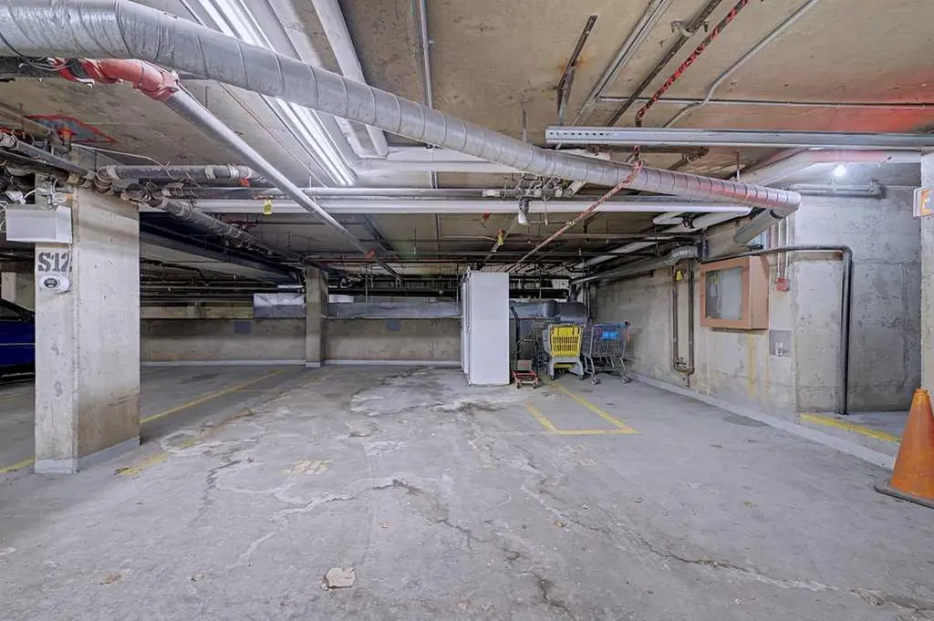 659 4 Avenue NE Calgary AB T2E0J9