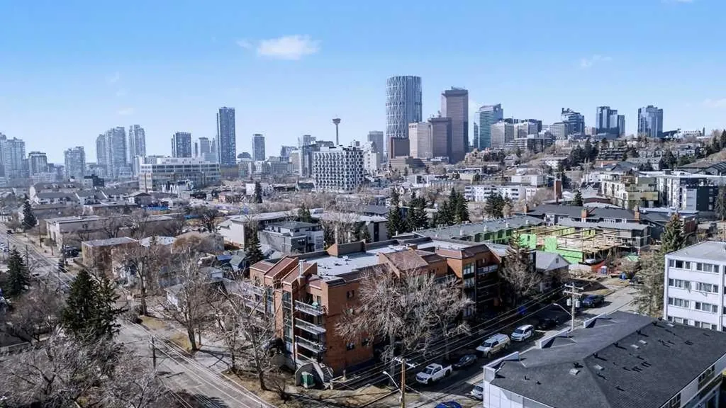 659 4 Avenue NE Calgary AB T2E0J9