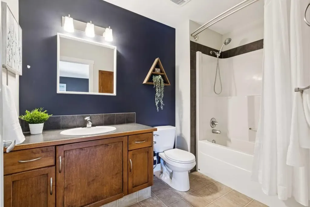344 Rockyspring Grove NW Calgary AB T3G 0A8