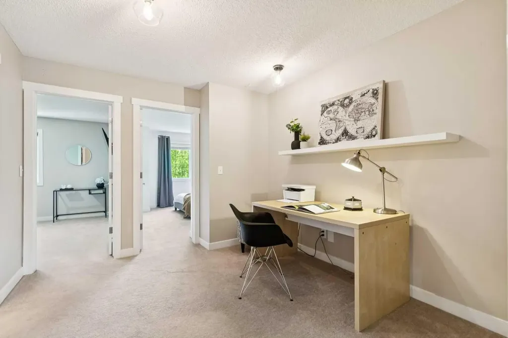 344 Rockyspring Grove NW Calgary AB T3G 0A8