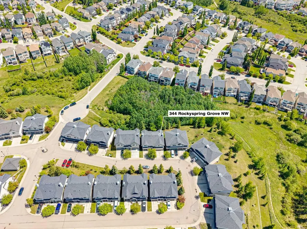 344 Rockyspring Grove NW Calgary AB T3G 0A8