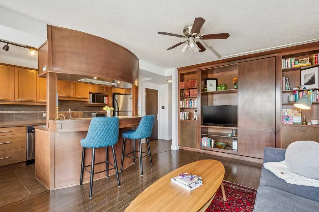 1730 7 Street SW Calgary AB T2T2W6