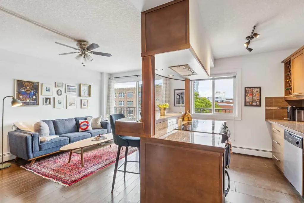 1730 7 Street SW Calgary AB T2T2W6
