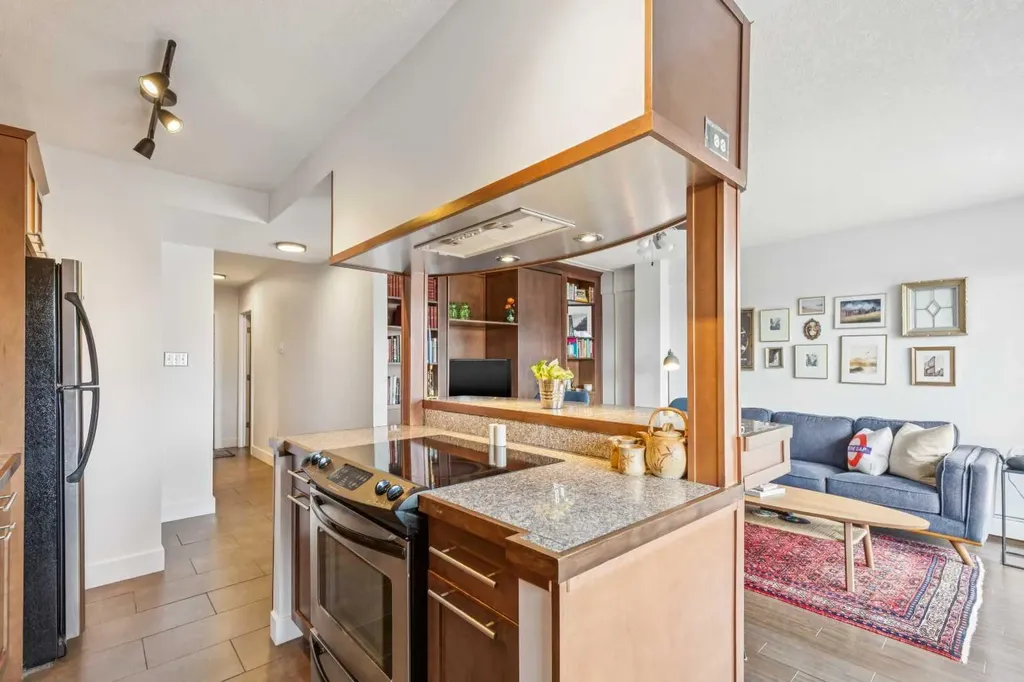 1730 7 Street SW Calgary AB T2T2W6