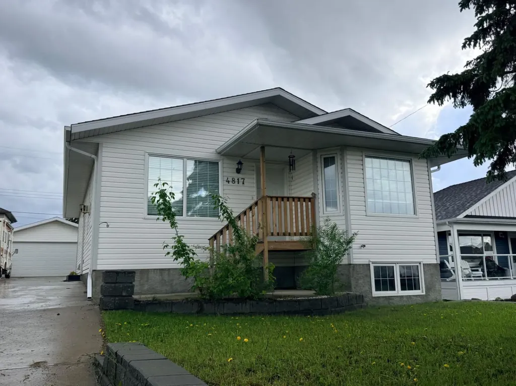 4817 51 Avenue Kitscoty AB T0B 2P0