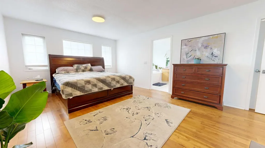 10233 Landing Drive Grande Prairie AB T8X 0B5