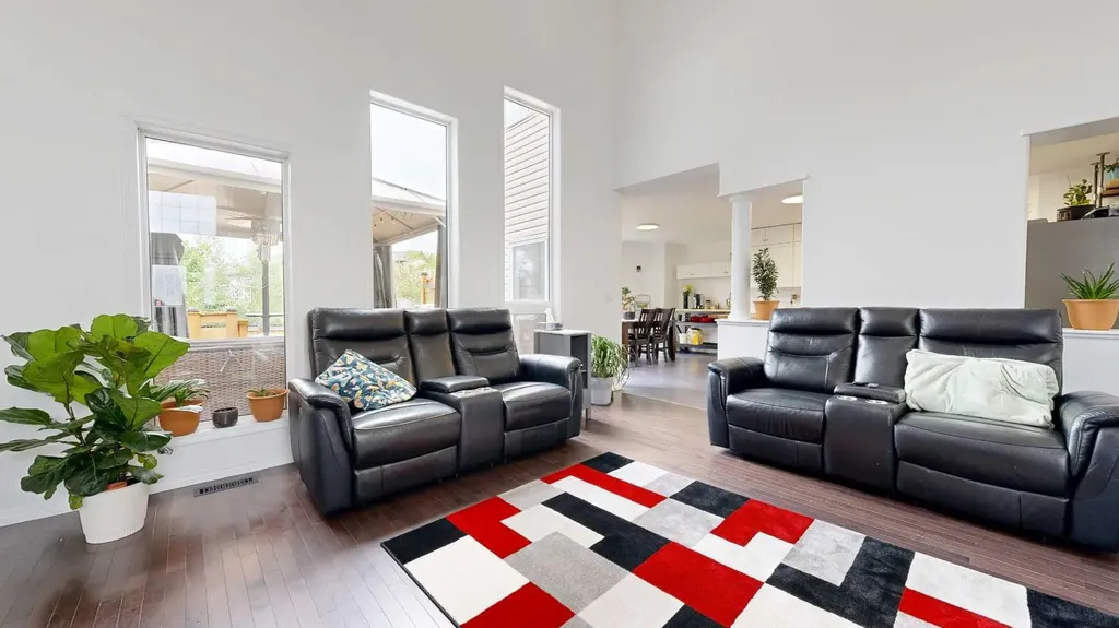 10233 Landing Drive Grande Prairie AB T8X 0B5