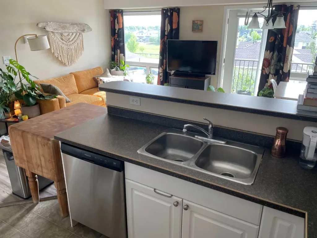 248A Grosbeak Way Fort Mcmurray AB T9K 0V8